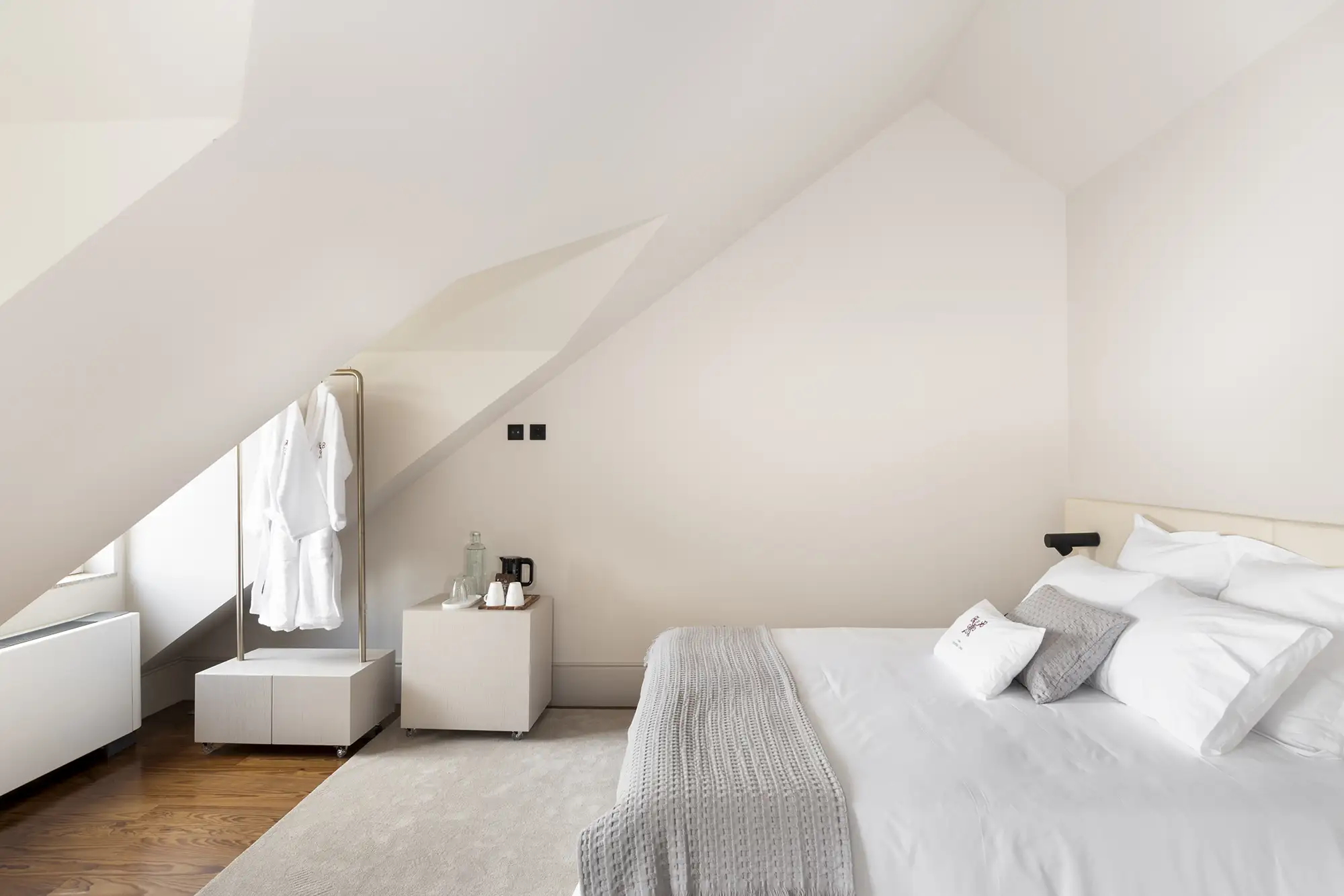 Deluxe Plus room interior at Casa Noronha Lima